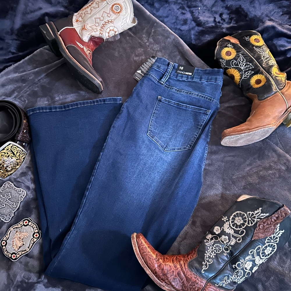 Blue bootcut Denim Jeans